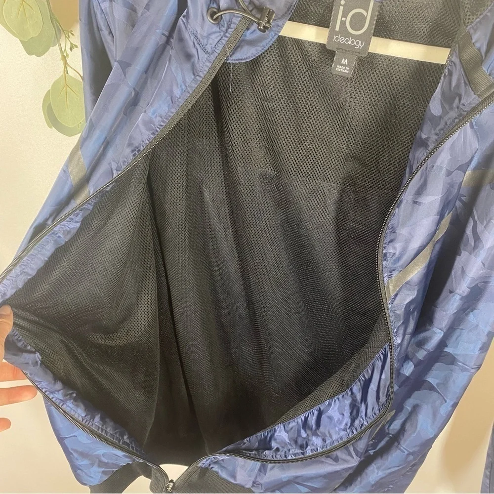 Ideology | Men's Windbreaker Jacket Lightweight Navy Blue Black Camo Size Medium